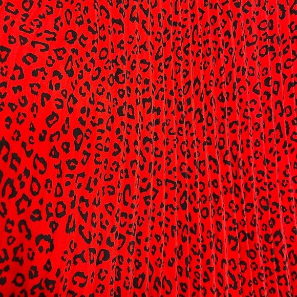 H&M Womens Size 0 Red Animal Print Sleeveless Scoop Neckline Camisole - Picture 11 of 16